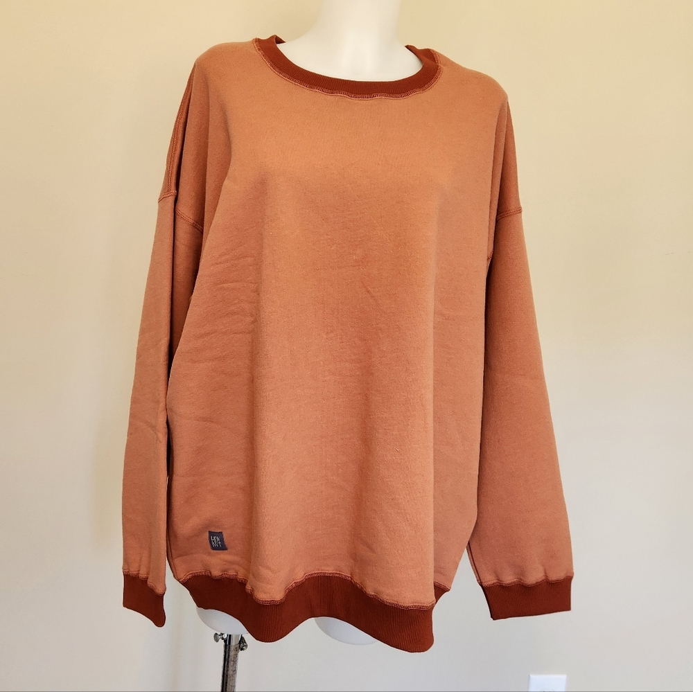 NWT How Do You Wear That cotton oversized sweatshirt HDYWT